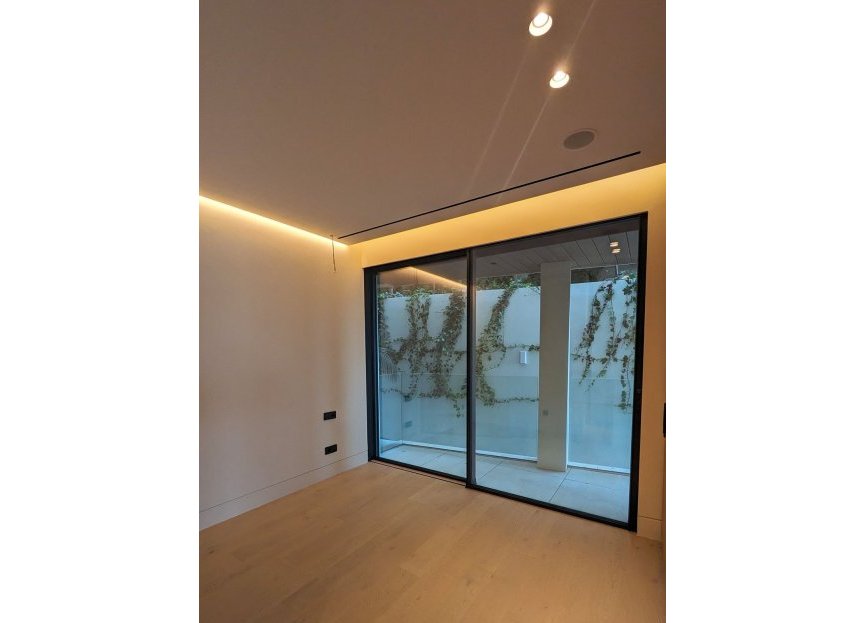 Reventa - Ground floor apartment - Estepona - Estepona Centro