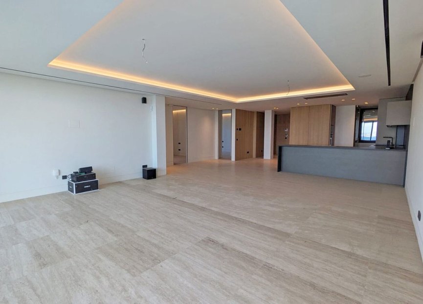 Resale - Ground floor apartment - Estepona - Estepona Centro