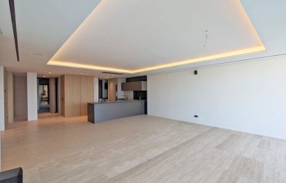 Resale - Ground floor apartment - Estepona - Estepona Centro