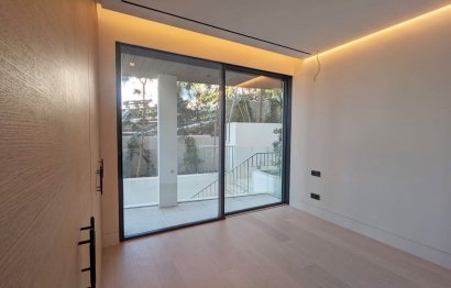 Resale - Ground floor apartment - Estepona - Estepona Centro