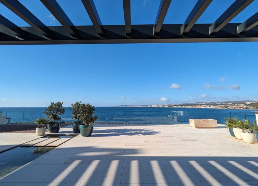 Resale - Apartment - Penthouse - Estepona - Estepona Centro