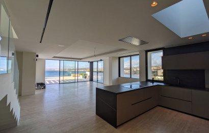 Resale - Apartment - Penthouse - Estepona - Estepona Centro