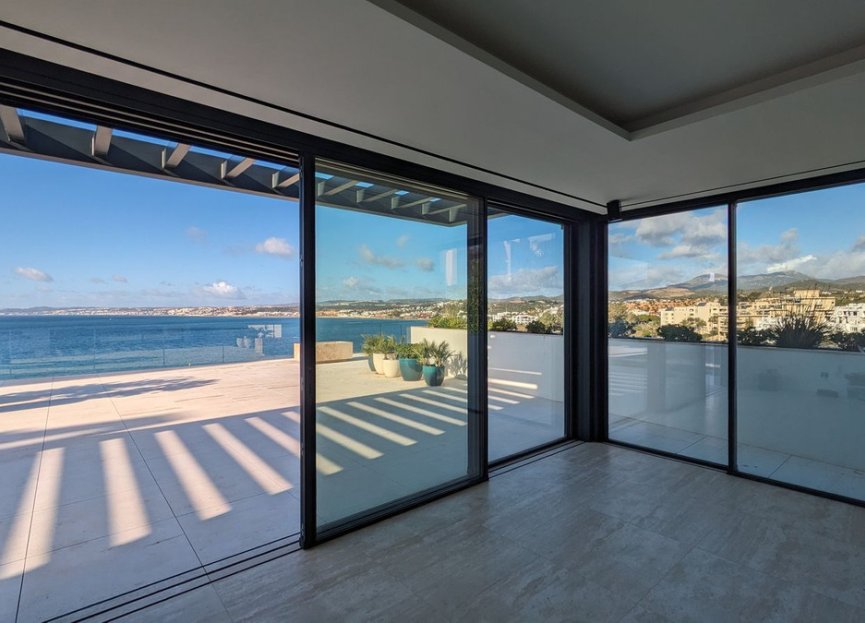 Resale - Apartment - Penthouse - Estepona - Estepona Centro