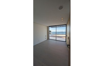 Resale - Apartment - Penthouse - Estepona - Estepona Centro