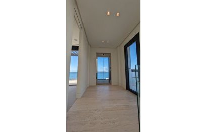 Resale - Apartment - Penthouse - Estepona - Estepona Centro