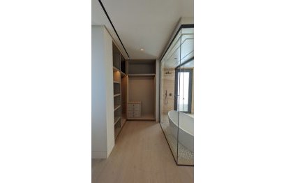 Resale - Apartment - Penthouse - Estepona - Estepona Centro