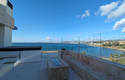 Resale - Apartment - Penthouse - Estepona - Estepona Centro