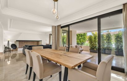 Resale - Apartment - Middle Floor Apartment - Marbella - Los Monteros