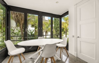 Resale - Apartment - Middle Floor Apartment - Marbella - Los Monteros