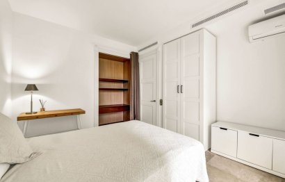 Resale - Apartment - Middle Floor Apartment - Marbella - Los Monteros