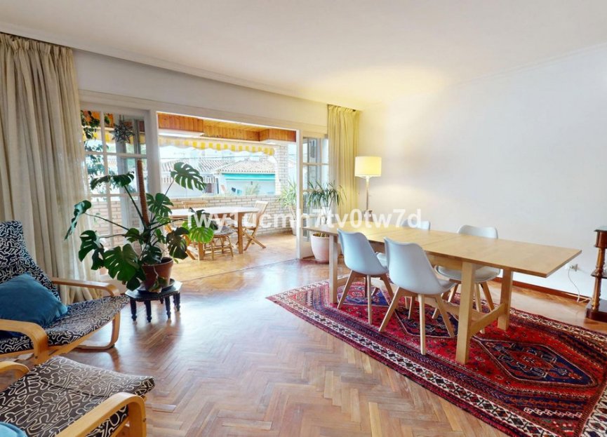 Resale - Apartment - Middle Floor Apartment - Fuengirola - Fuengirola Centro