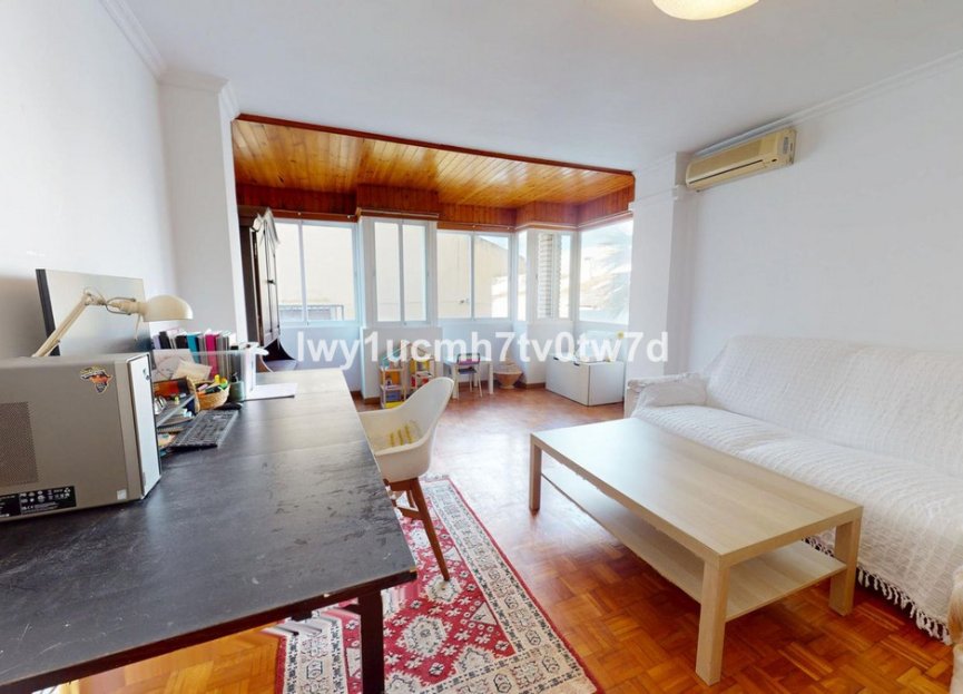 Resale - Apartment - Middle Floor Apartment - Fuengirola - Fuengirola Centro