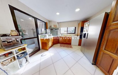 Resale - Apartment - Middle Floor Apartment - Fuengirola - Fuengirola Centro