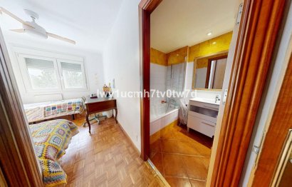 Resale - Apartment - Middle Floor Apartment - Fuengirola - Fuengirola Centro