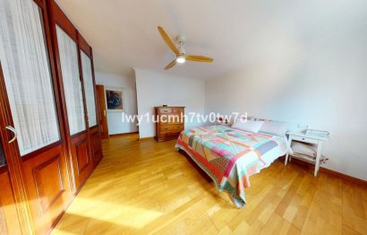 Resale - Apartment - Middle Floor Apartment - Fuengirola - Fuengirola Centro