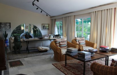 Reventa - House - Detached Villa - Estepona - Atalaya