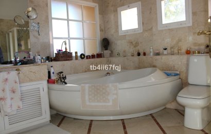 Reventa - House - Detached Villa - Estepona - Atalaya