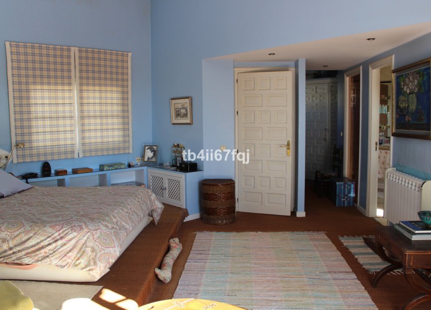 Reventa - House - Detached Villa - Estepona - Atalaya