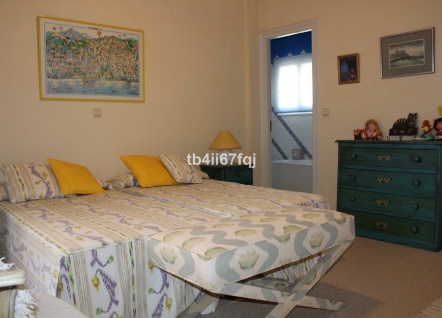 Reventa - House - Detached Villa - Estepona - Atalaya