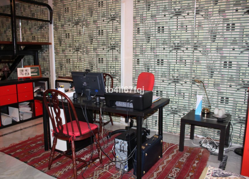 Reventa - House - Detached Villa - Estepona - Atalaya