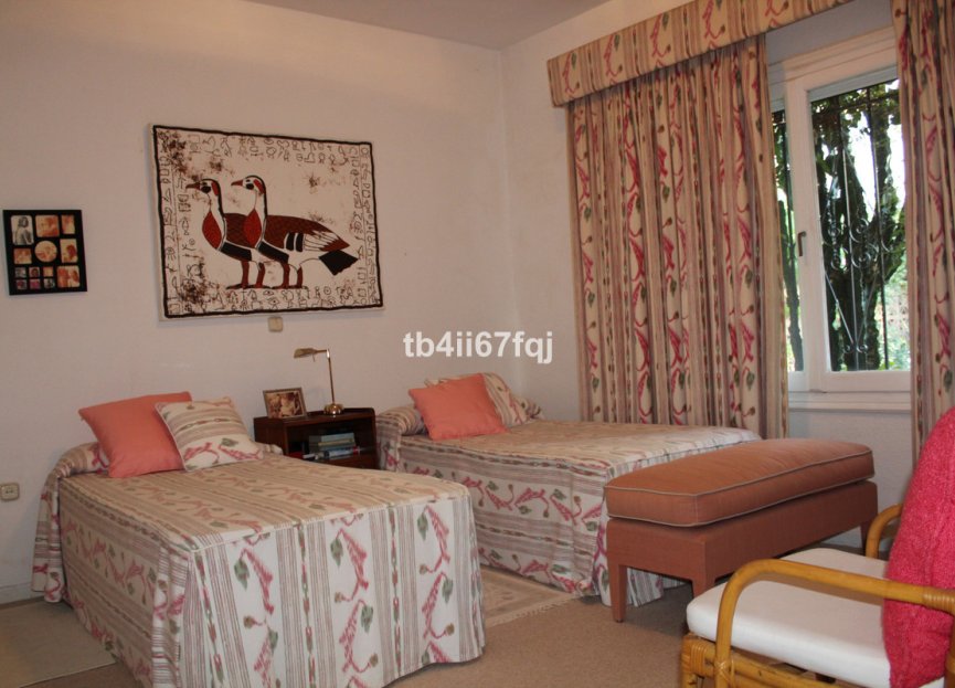 Reventa - House - Detached Villa - Estepona - Atalaya