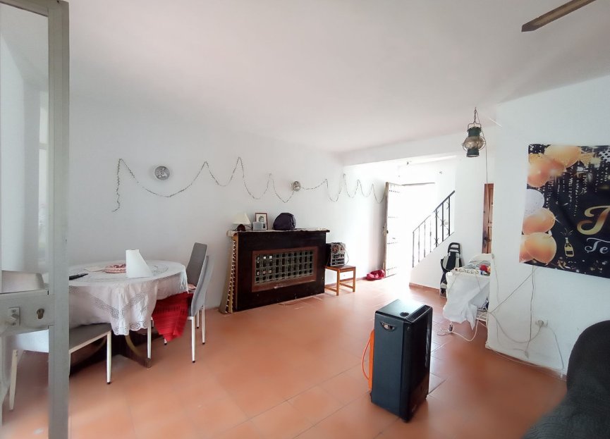 Resale - House - Semi-Detached House - Fuengirola - Fuengirola Centro