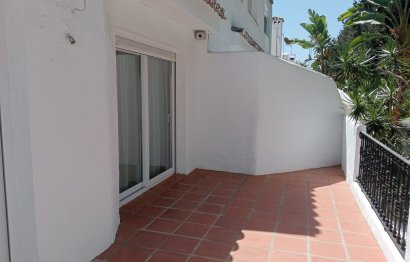 Resale - House - Townhouse - Marbella - Nueva Andalucia
