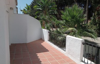 Resale - House - Townhouse - Marbella - Nueva Andalucia