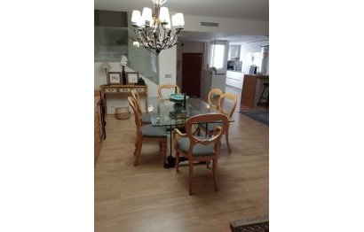 Resale - House - Townhouse - Marbella - Nueva Andalucia