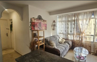 Resale - Apartment - Middle Floor Apartment - Fuengirola - Fuengirola Centro