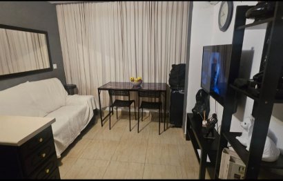 Resale - Apartment - Middle Floor Apartment - Fuengirola - Fuengirola Centro