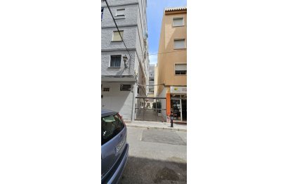 Resale - Apartment - Middle Floor Apartment - Fuengirola - Fuengirola Centro