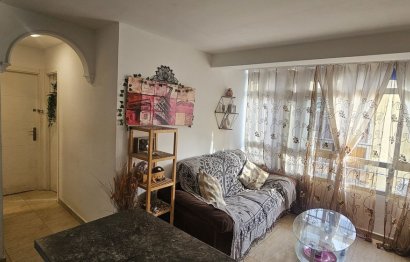 Resale - Apartment - Middle Floor Apartment - Fuengirola - Fuengirola Centro