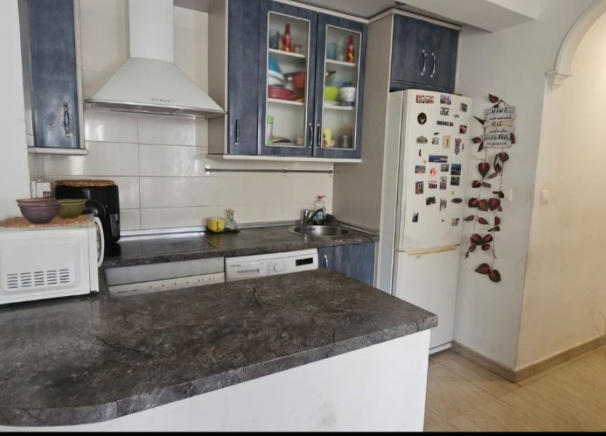 Resale - Apartment - Middle Floor Apartment - Fuengirola - Fuengirola Centro