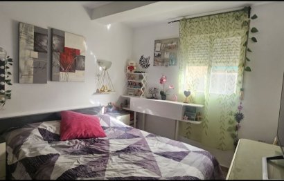 Resale - Apartment - Middle Floor Apartment - Fuengirola - Fuengirola Centro