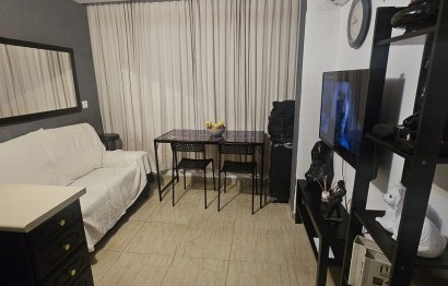 Resale - Apartment - Middle Floor Apartment - Fuengirola - Fuengirola Centro