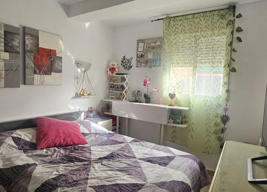 Resale - Apartment - Middle Floor Apartment - Fuengirola - Fuengirola Centro