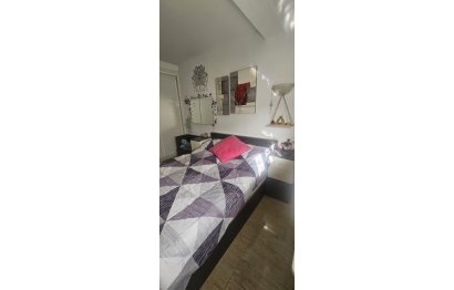 Resale - Apartment - Middle Floor Apartment - Fuengirola - Fuengirola Centro