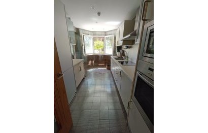 Resale - Ground floor apartment - Marbella - Puerto Banús