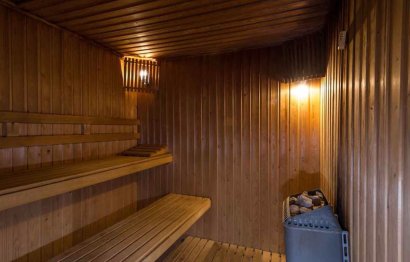 Resale - Ground floor apartment - Marbella - Puerto Banús