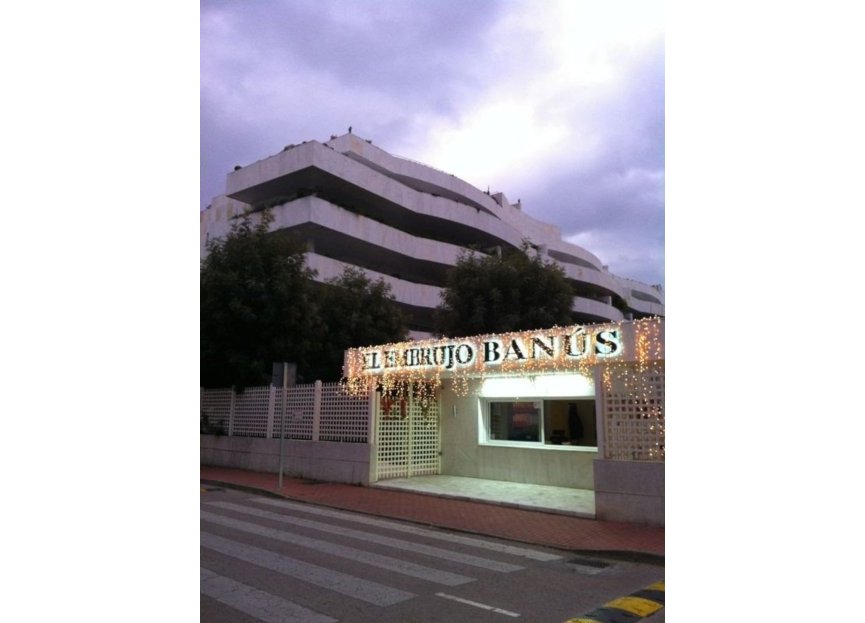 Resale - Ground floor apartment - Marbella - Puerto Banús