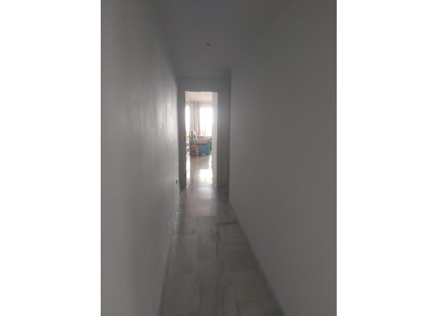 Resale - Apartment - Middle Floor Apartment - Casares - Doña Julia