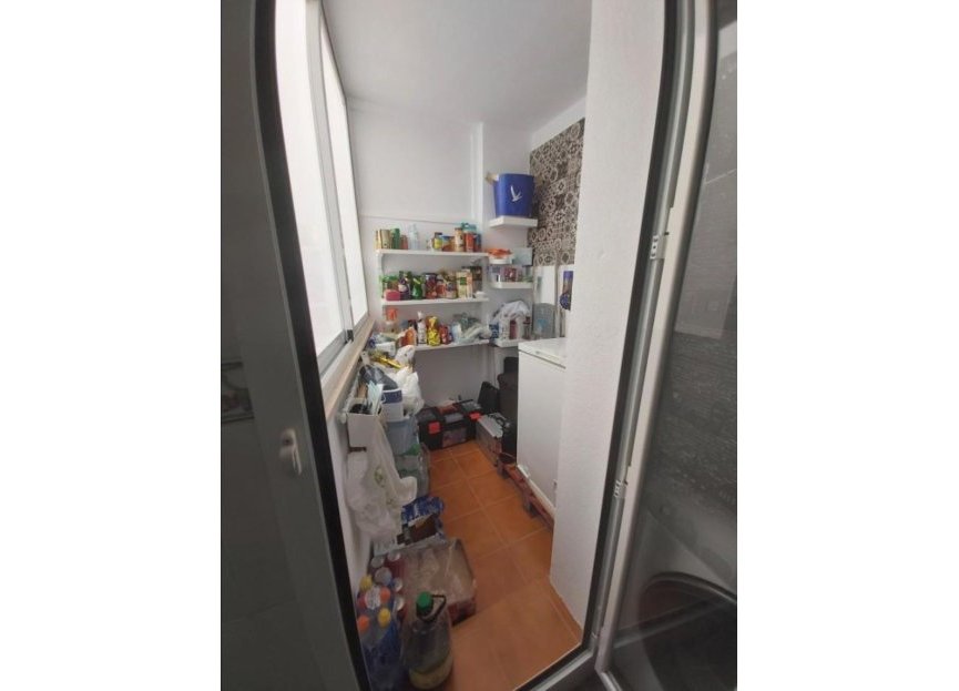 Resale - Apartment - Middle Floor Apartment - Casares - Doña Julia