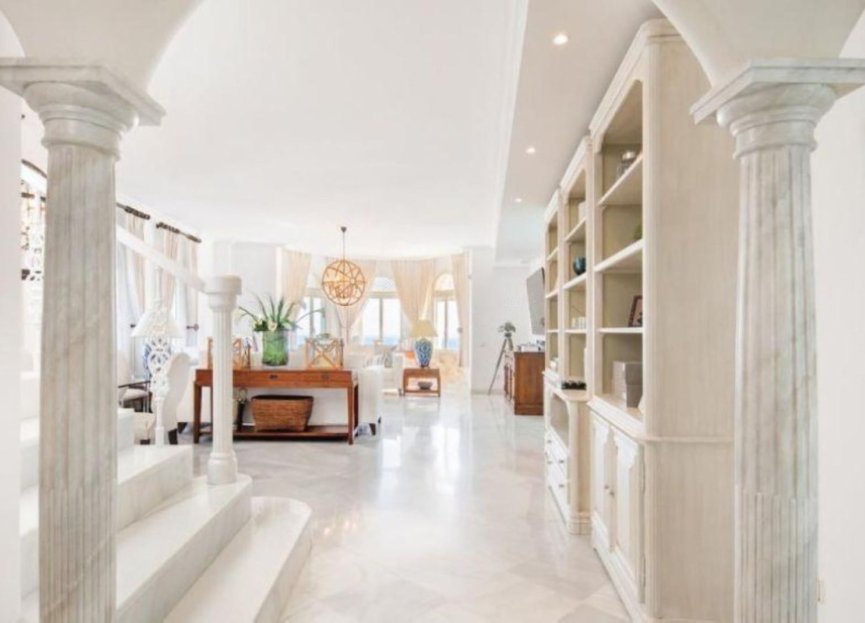 Resale - Apartment - Penthouse - Marbella - Marbella Centro