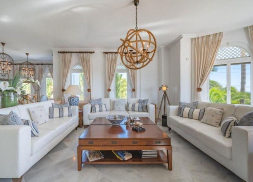 Resale - Apartment - Penthouse - Marbella - Marbella Centro