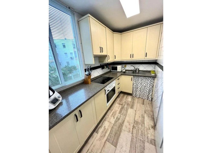 Reventa - Apartment - Middle Floor Apartment - Marbella - Marbella Centro