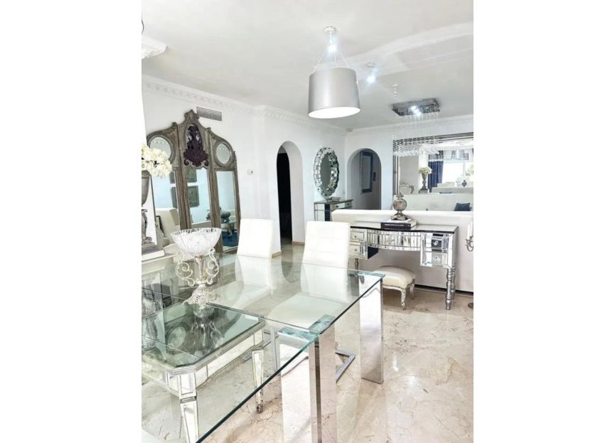 Resale - Ground floor apartment - Marbella - Guadalmina Alta