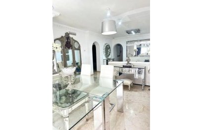 Resale - Ground floor apartment - Marbella - Guadalmina Alta
