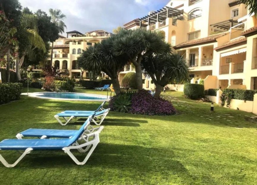 Resale - Ground floor apartment - Marbella - Guadalmina Alta