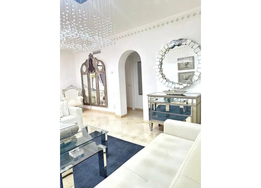 Resale - Ground floor apartment - Marbella - Guadalmina Alta